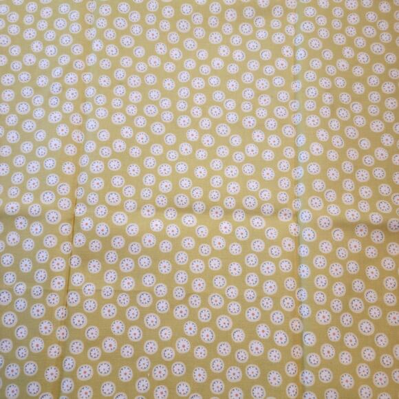 Cotton Fabric Green Dot Circle Print Quilting Sewing Retro Style 14" x 82" - Picture 6 of 7